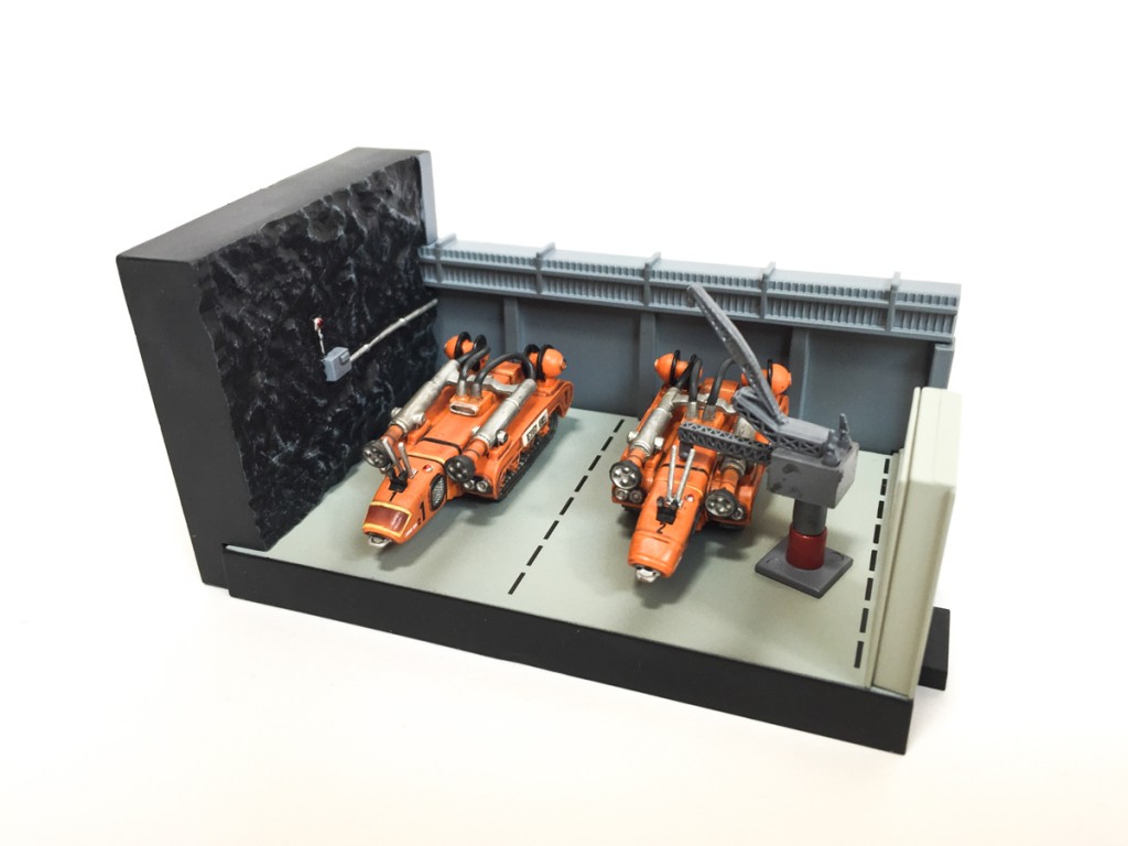 Thunderbirds - Thunderbird-1 Launch Bay Model Kit - O Espaço Virtual do