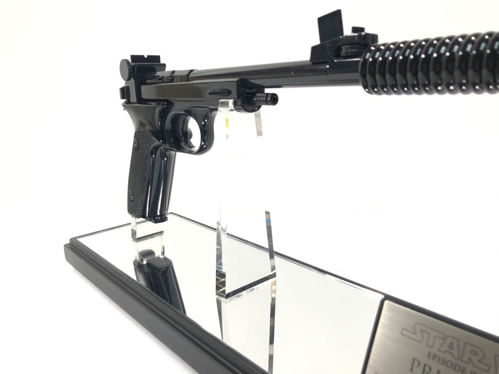 Leia Blaster Master Replicas SW122 full size série limitée 2004