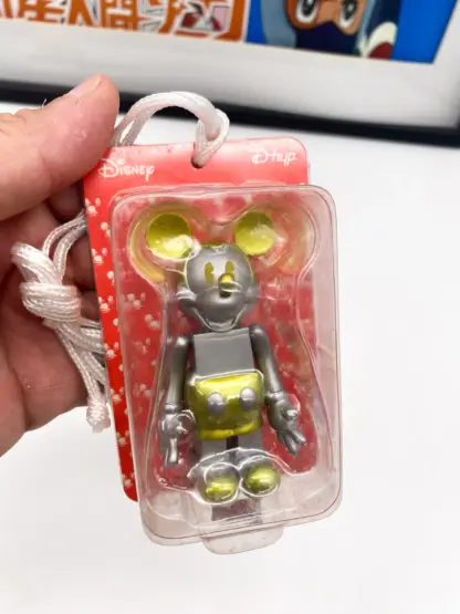 DHYP Kubrick Future Mickey Gold by Hajime Sorayama - medicom toy 2003