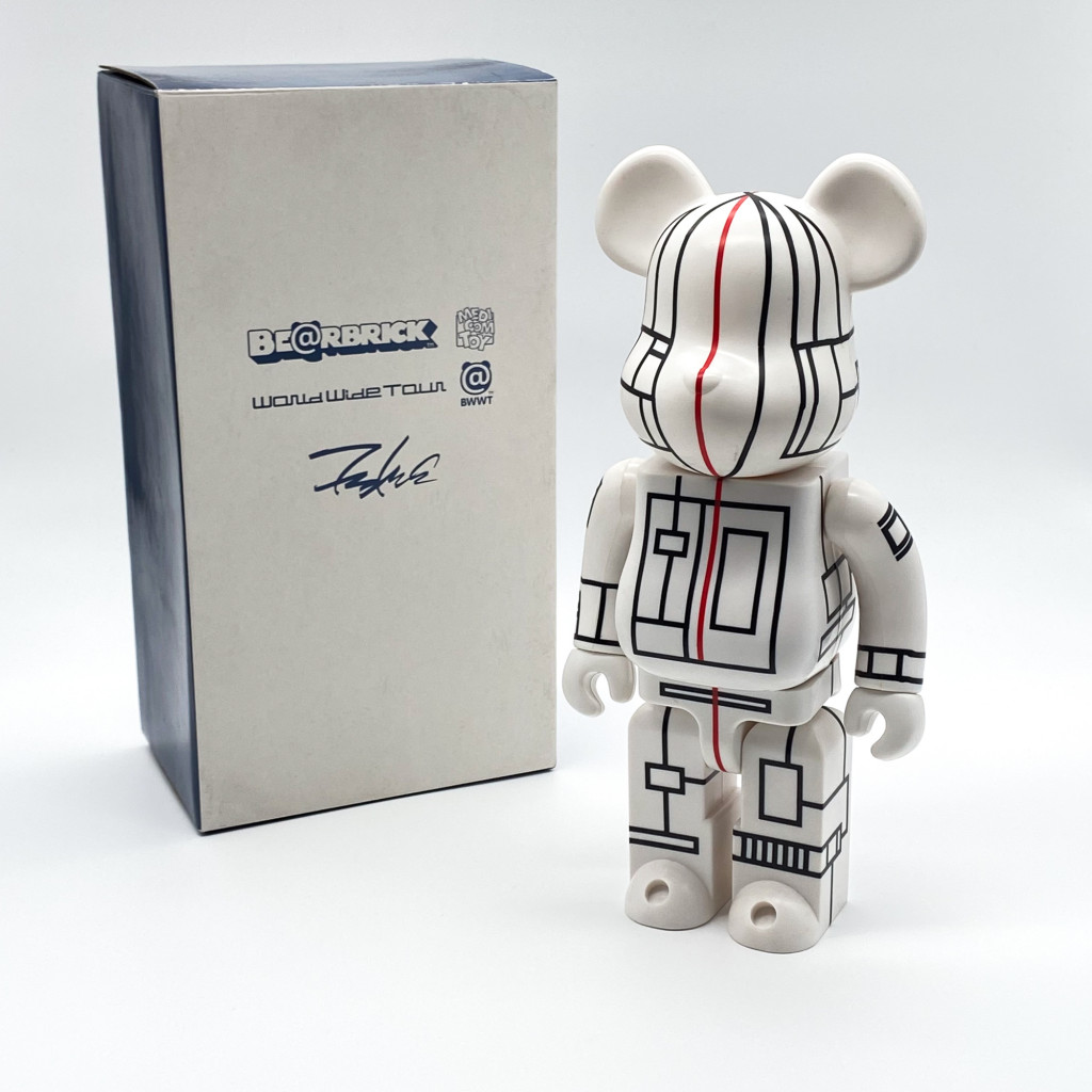 FUTURA-2000-Bearbrick-400-2008