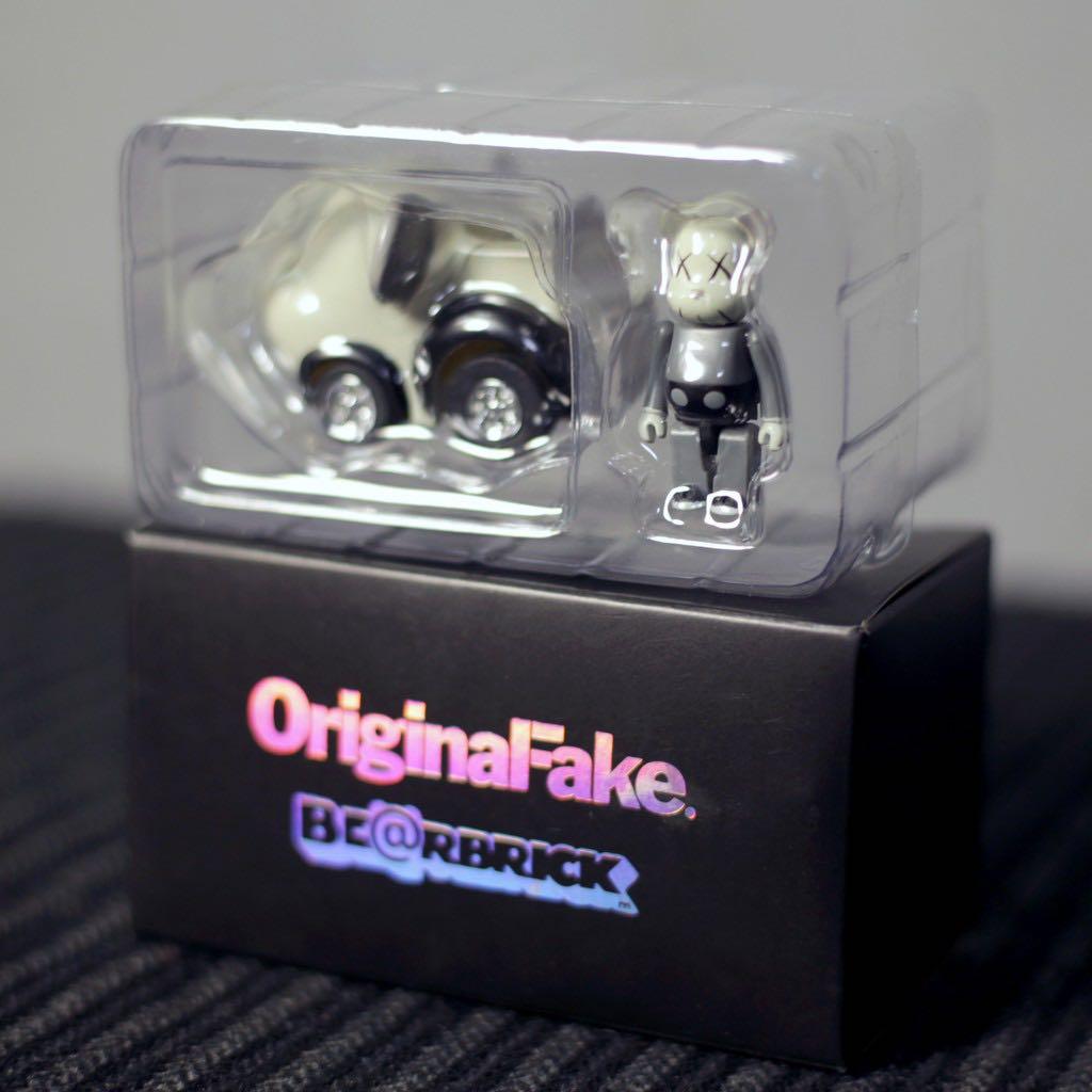 Bearbrick Kaws Original Fake Choro Q - Takara X Medicom 2007