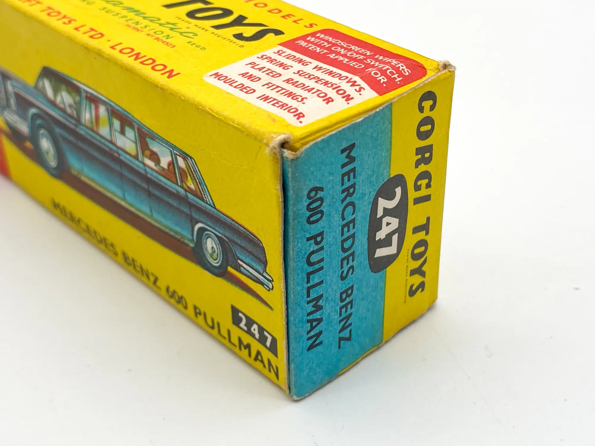 Corgi Toys 247 - Mercedes Benz 600 Pullman MIB 1964 – Image 10