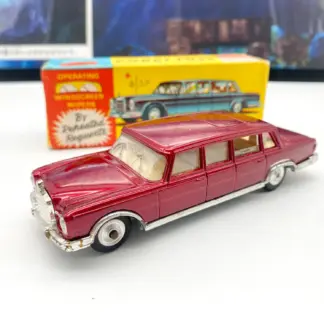 Corgi Toys 247 - Mercedes Benz 600 Pullman MIB 1964