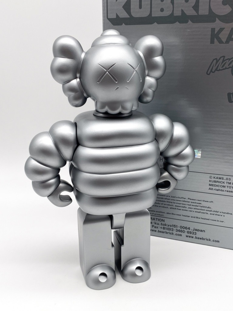 KAWS-X-Mad-Hectic-Kubrick-400-