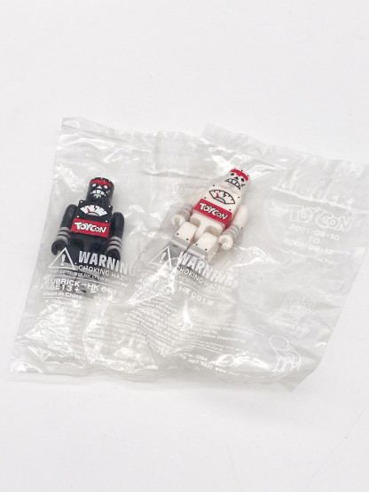 Kubrick ToyCon 2001 set of two sealed new Medicom Toy – Image 4