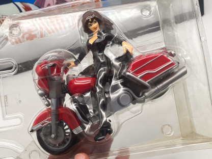 Lupin III Fujiko Mine Red Harley - 1999 BANPRESTO DX Bike Figure MOC – Image 5