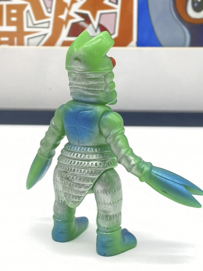 Baltan Bandai Soul of Bullmark Kaiju Sofubi 3" Mini Figure Ultraman – Image 6