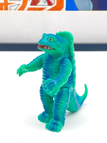KEMULAR Bandai Soul of Bullmark Kaiju Sofubi 3" Mini Figure Ultraman