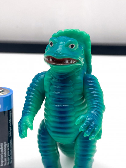 KEMULAR Bandai Soul of Bullmark Kaiju Sofubi 3" Mini Figure Ultraman – Image 3