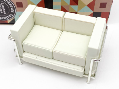 Le Corbusier LC2 Sofa REAC Japan Miniature designer chair – Image 5