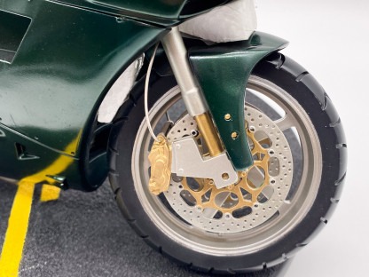 Matrix TRINITY with Ducati resin-statue 1:6 scale ltd 1500 Gentle Giant 2003 – Image 10
