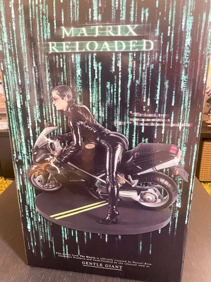 Matrix TRINITY with Ducati resin-statue 1:6 scale ltd 1500 Gentle Giant 2003 – Image 21