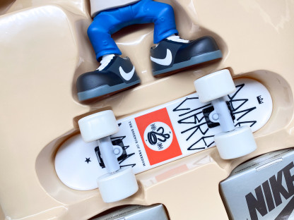 Nike SB X Medicom Toy Reese Forbes Figure 2004 MIB – Image 4