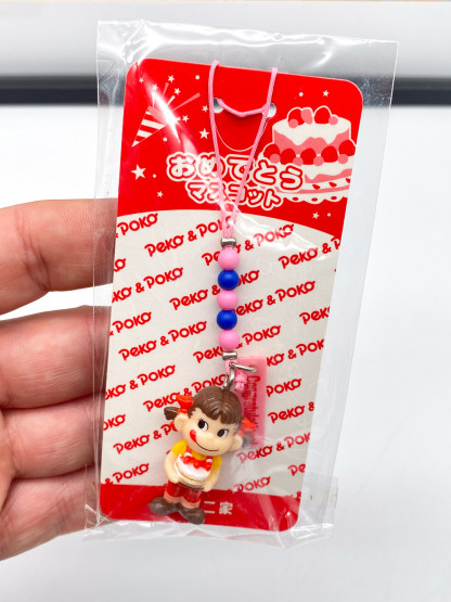 Peko-chan birthday cake charm netsuke Japan NEW – Image 4