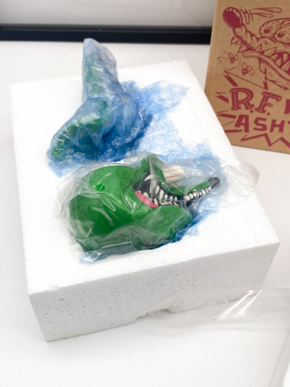 Rat Fink Fever Head ashtray "ED ROTH" - Mooneyes Japan 2005 MIB – Image 11