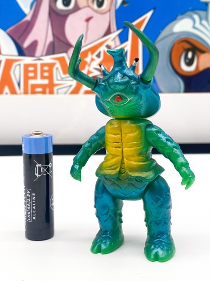 ANTLAR Bandai Soul of Bullmark Kaiju Sofubi 3" Mini Figure | Godzilla Ultraman