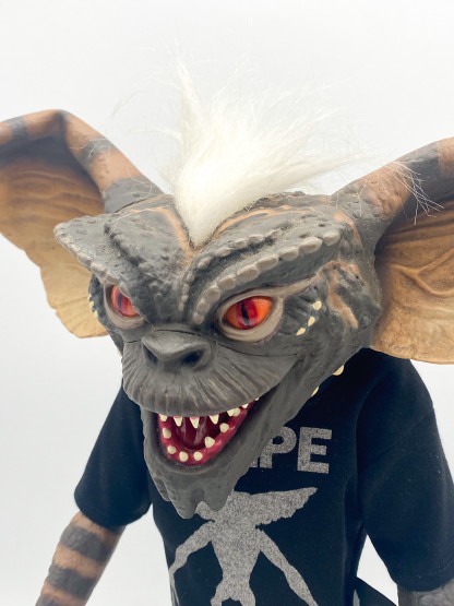 STRIPE Collab Gremlins x Over the Stripes MIB – Image 11