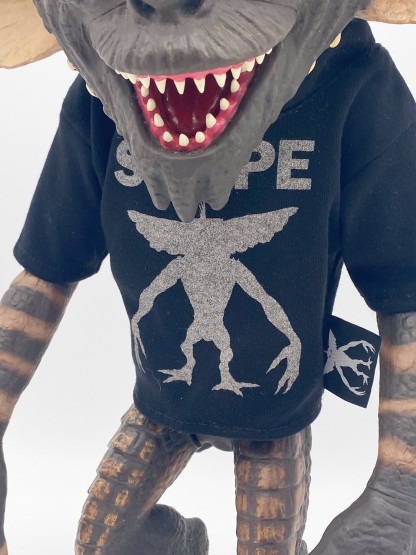 STRIPE Collab Gremlins x Over the Stripes MIB – Image 9