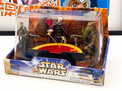 Star Wars AOTC Geonosian War Chamber Poggle the Lesser Count Dooku San Hill