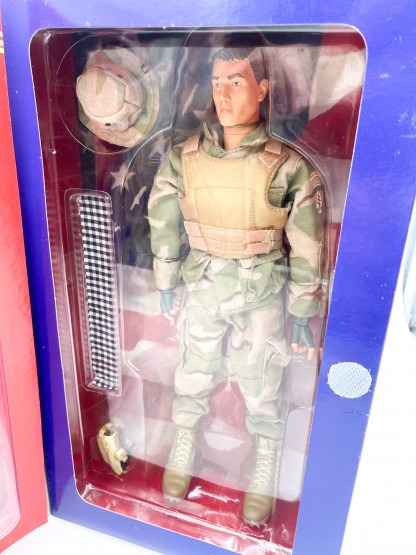 Elite Force Freedom Force US army green beret 12" Figure Blue Box Toys 2002 [NIB] – Image 4