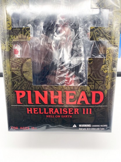 Pinhead 12" Hellraiser III - Mezco Toys 2016 MISB – Image 5