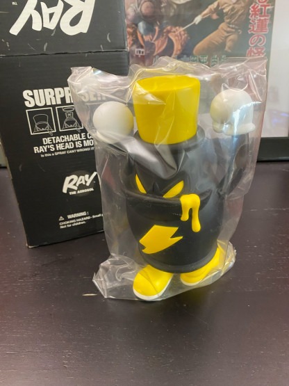 Spanky x Headlock Studios Ray the Aerosol  2003 VINYL FIGURE Sofubi Japan – Image 2