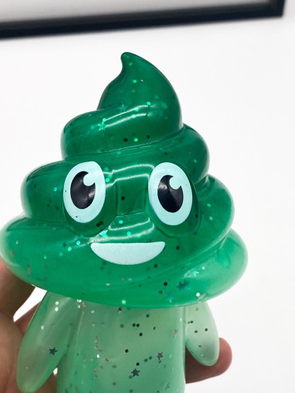 Unchi-Kun [green glitter] Sofubi 6" squeaky doll | Poop man soft vinyl Mr Caca – Image 3