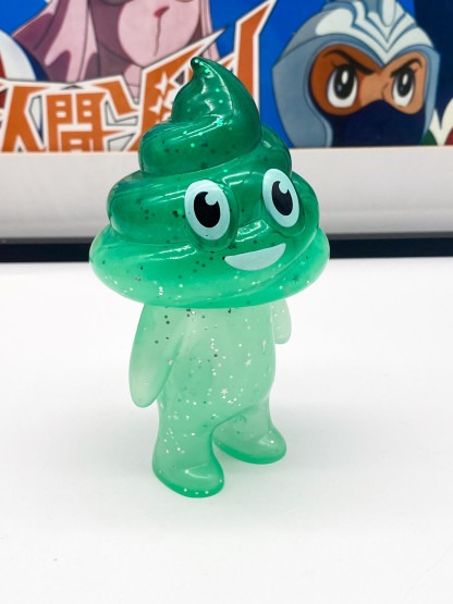 Unchi-Kun [green glitter] Sofubi 6" squeaky doll | Poop man soft vinyl Mr Caca