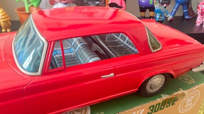 Ichiko Red Mercedes Benz 300SE 61cm 70-80s Japan – Image 11