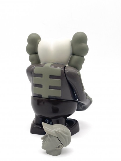 KAWS x Bounty Hunter Skull Kun Brown SukaruKun 2006 – Image 5