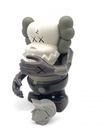 KAWS x Bounty Hunter Skull Kun Brown SukaruKun 2006 – Image 7