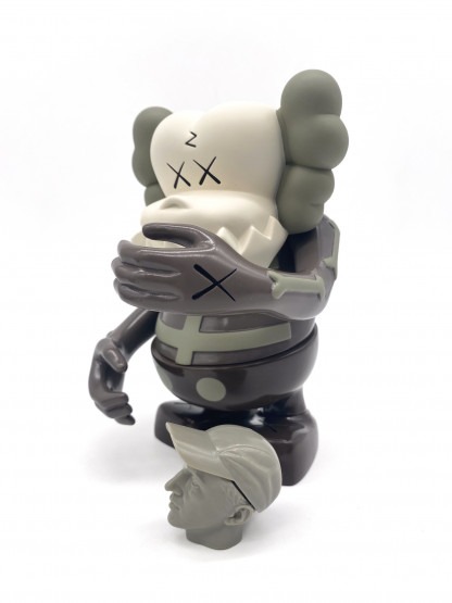 KAWS x Bounty Hunter Skull Kun Brown SukaruKun 2006 – Image 8