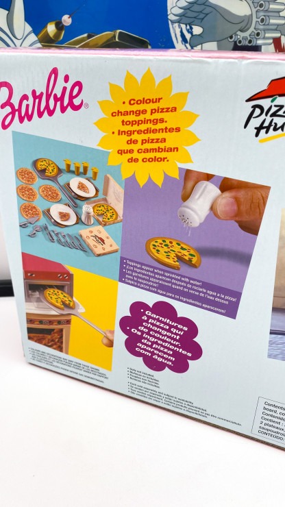 Barbie Pizza Hut Restaurant Playset - Mattel 2001 #88922 [MISB] NEW – Image 3