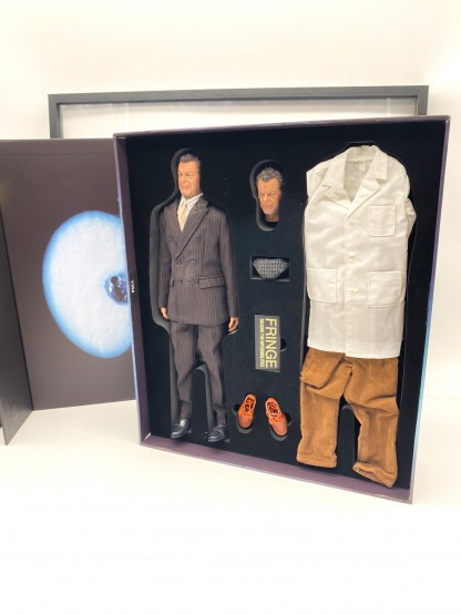 Figurine Fringe Walter Bishop - DID 2018 MIB – Image 12