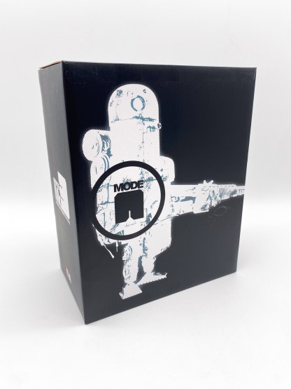 WWRp Bertie Recon MK3 GID ThreeA 3A Toys 2012 Ashley Wood – Image 15