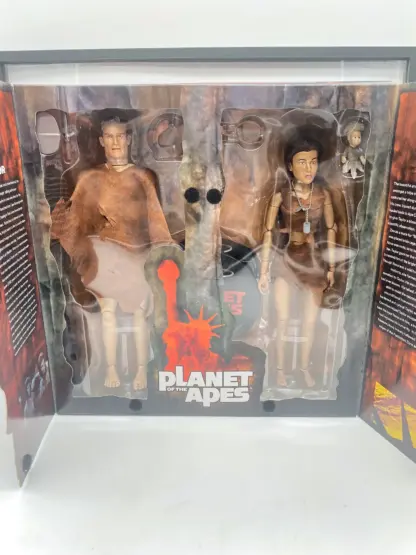 Slave Taylor & Nova Planet of the apes - sideshow collectibles 2005 MISB – Image 3