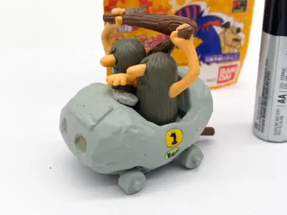 Boulder Mobile Wacky Races Bandai HG Gashapon figure [New Sealed] – Image 3