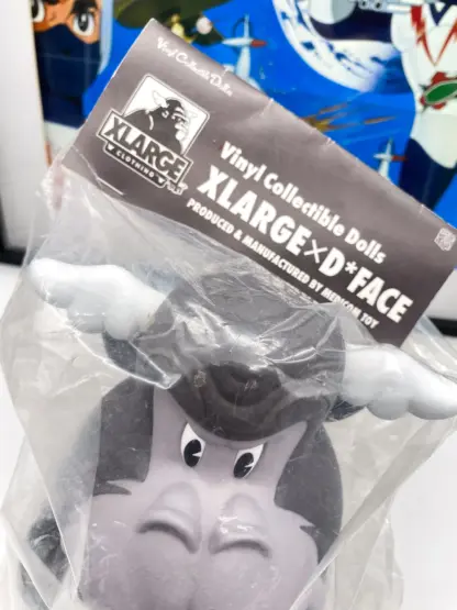 Cartoon OG XLARGE × D*Face charcoal version Medicom Toy 2019 NEW – Image 3