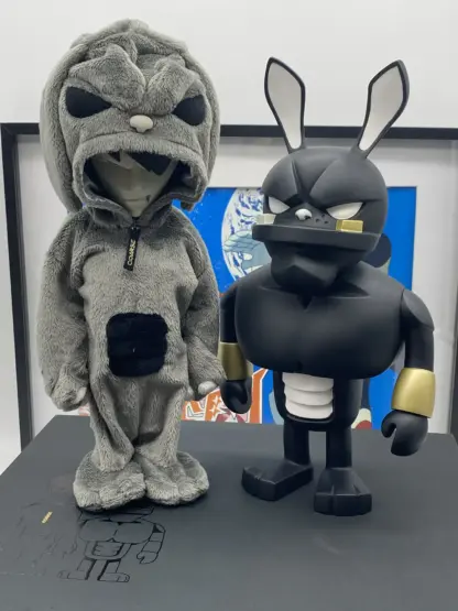 Mark Landwehr False Friends Blackout - Coarse Toys 2010 LE300 – Image 11