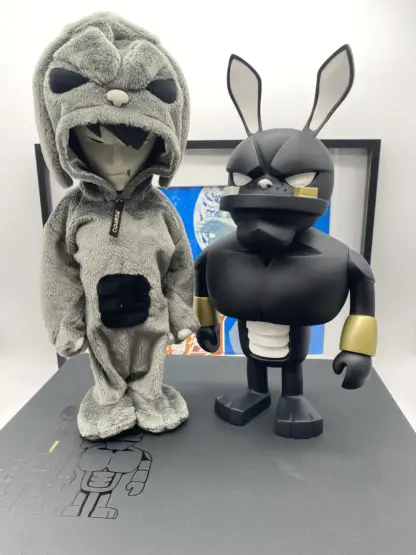 Mark Landwehr False Friends Blackout - Coarse Toys 2010 LE300 – Image 10
