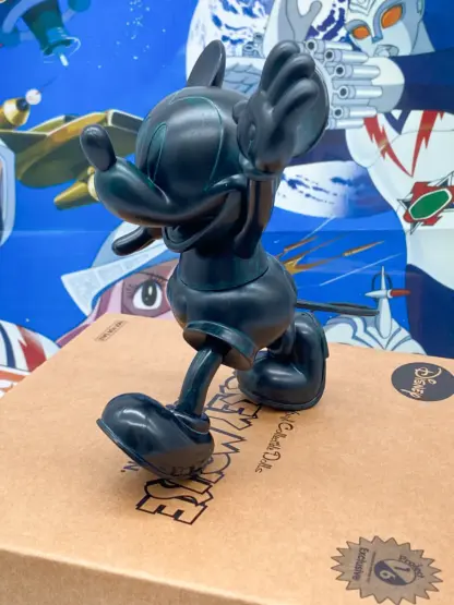 Mickey Mouse Bronze Color Medicom Toy Vinyl Collectible Dolls 2009 MIB