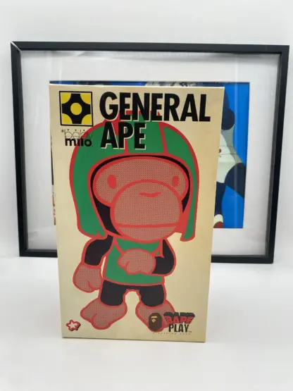Bape Play Baby Milo GENERAL APE Model Kit 2003 NIB – Image 3