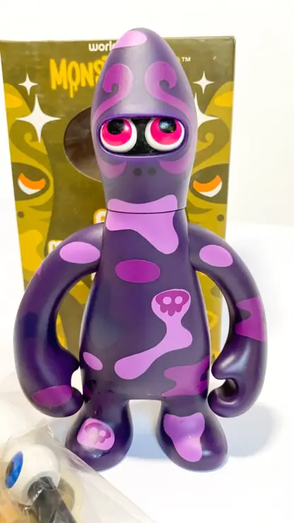 Big Monstrooper [Purple] Pete Fowler Monsterism 2002 MISB [NEW] – Image 3