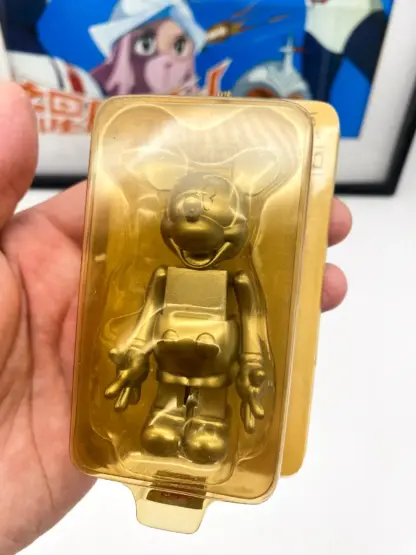 DHYP Kubrick FUTURE MICKEY RETRO by Hajime Sorayama - Medicom Toy 2003 – Image 7