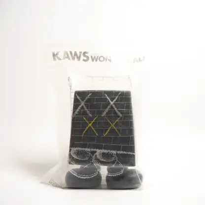 Kaws Wonderwall - OriginalFake 2010 SEALED BAG – Image 7