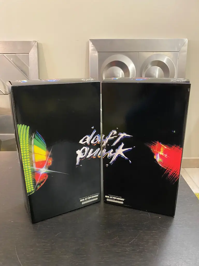 Daft Punk Discovery RAH Medicom Toy 2017 MISB - Fabuleuse Caverne