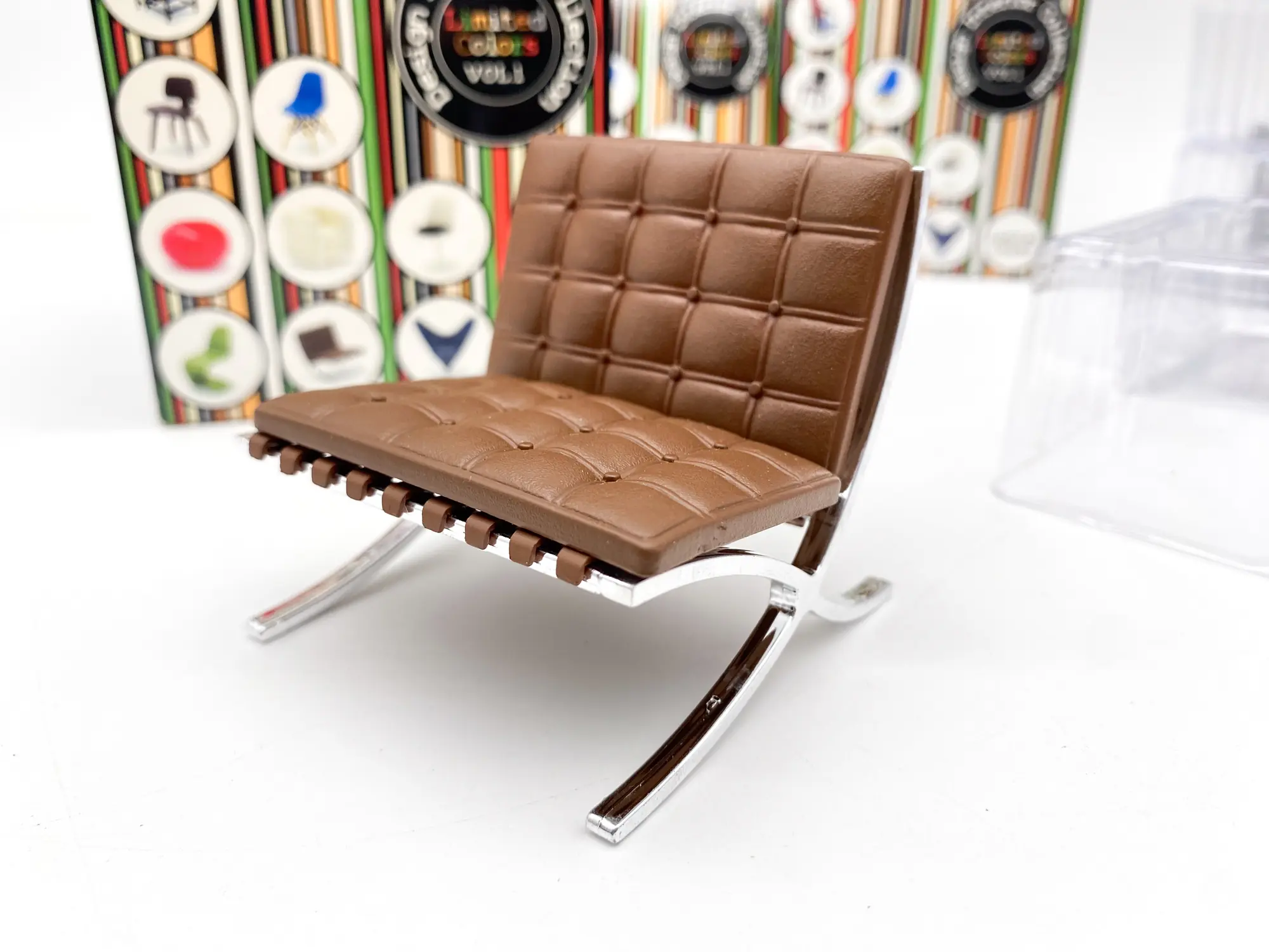 Miniature chaise Barcelona REAC – Design Interior Collection Limited Colors Vol.1 – Échelle 1/12 MIB – Image 4