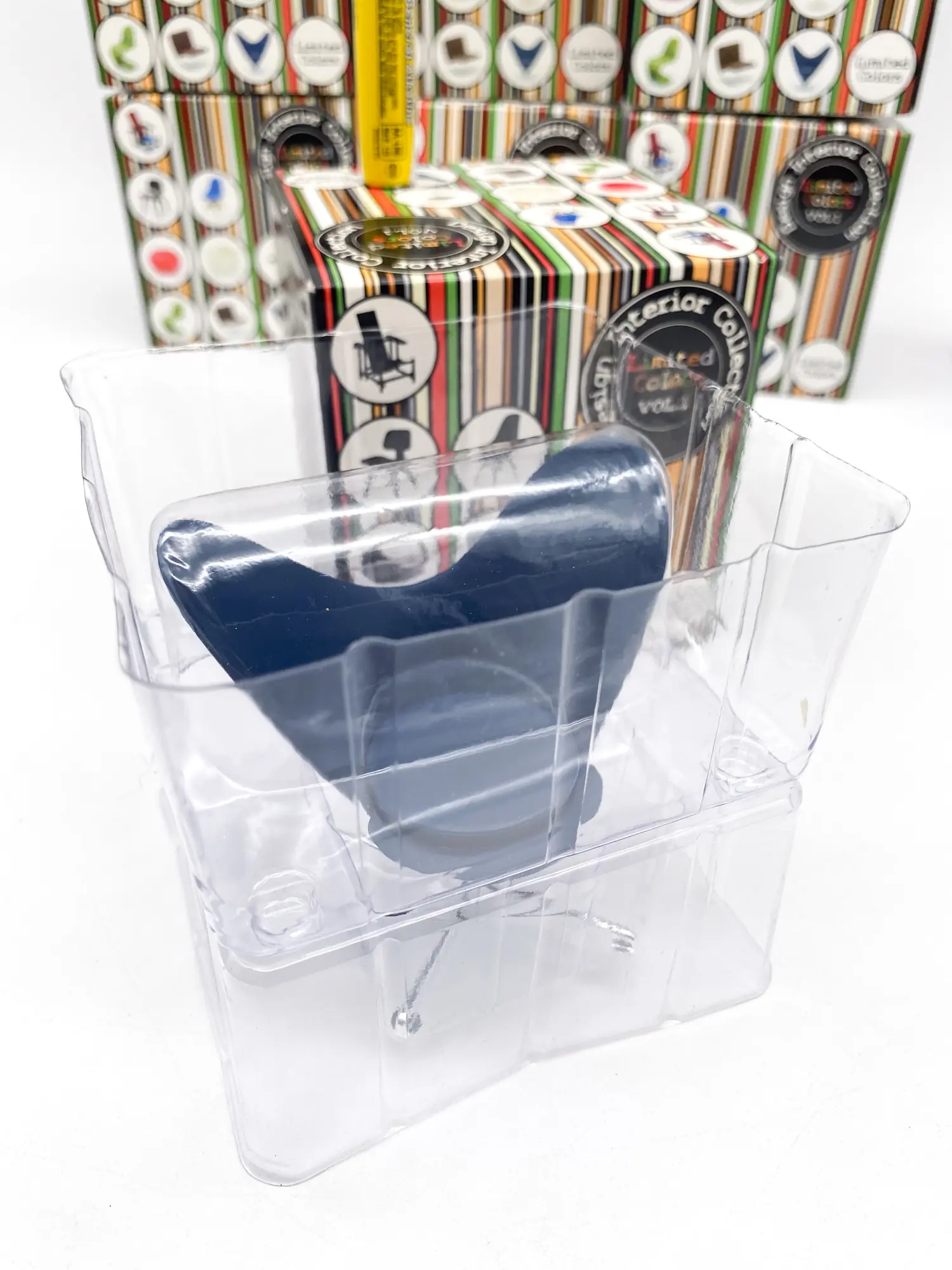 Miniature heart cone chair Verner Panton REAC – Design Interior Collection Limited Colors Vol.1 – Échelle 1/12 MIB – Image 7