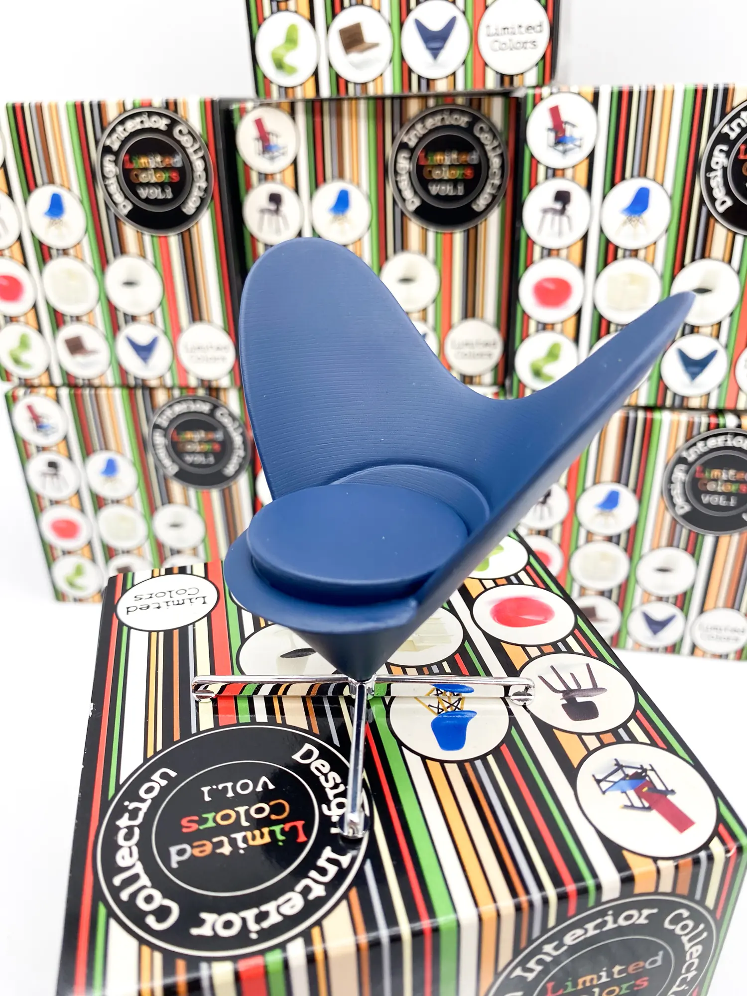 Miniature heart cone chair