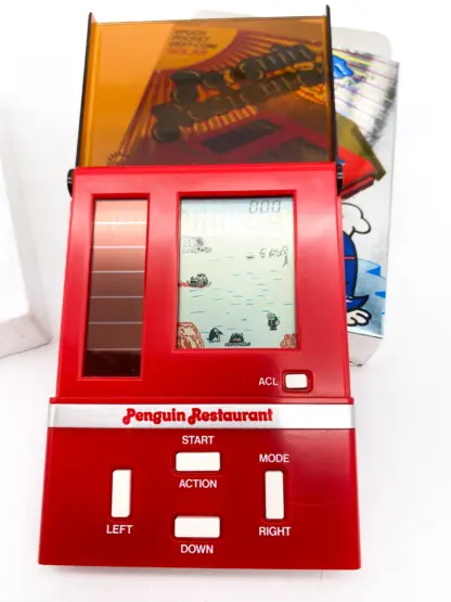 Penguin Restaurant LCD solar power EPOCH 1983 – New Old Stock – Image 2